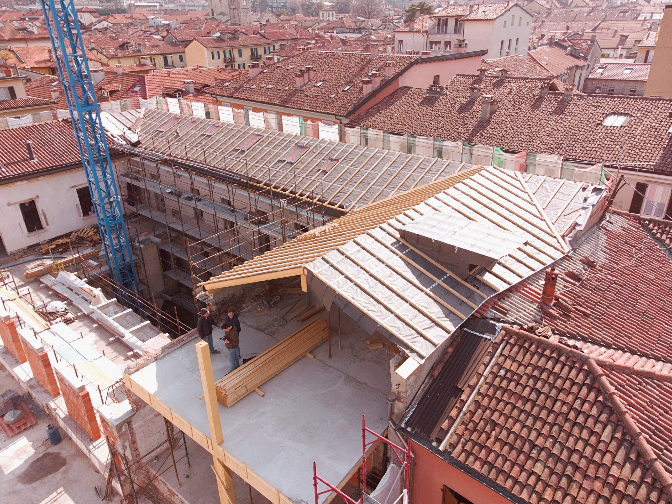 foto15-lambertenghi-como architettura in legno lombardia